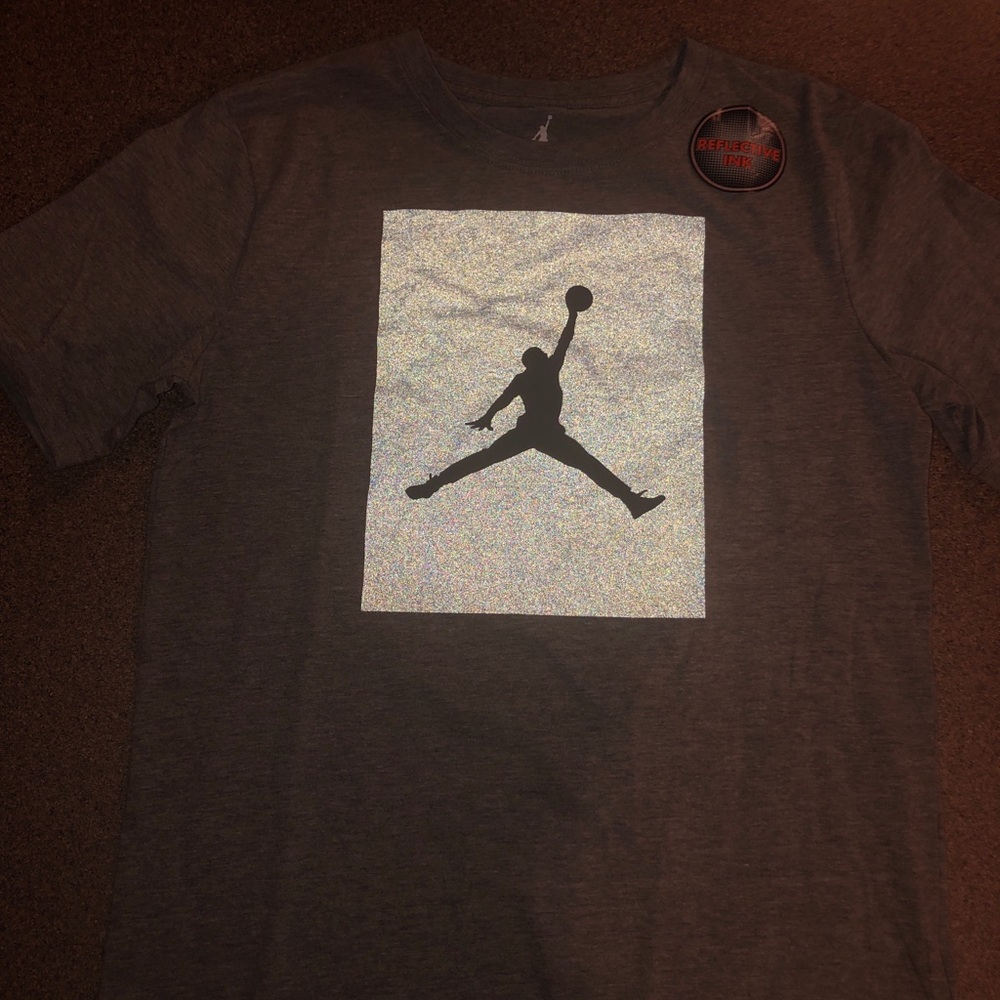 Boys Jordan XL Shirt